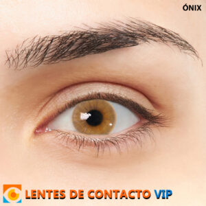 Lentes de contacto de color marron