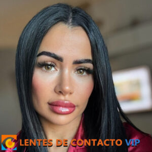 lentes de contacto de color miel