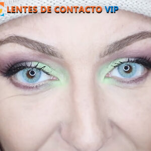 lentes de contacto de color azul