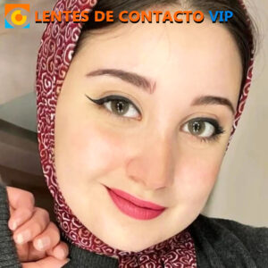 lentes de contacto de color verde