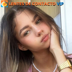 lentes de contacto de color verde