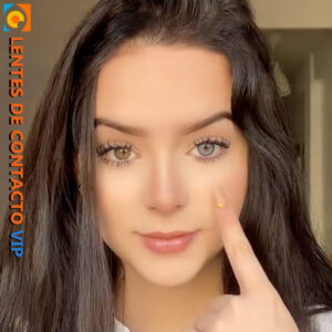 lentes de contacto de color azul