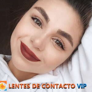 lentes de contacto de color gris