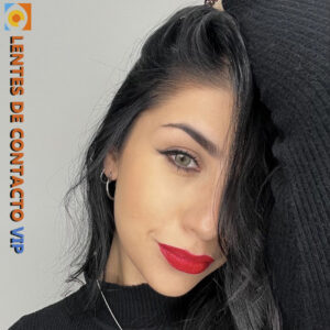 lentes de contacto de color gris