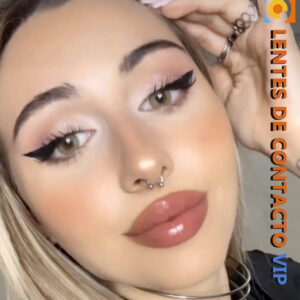 Lentes de contacto de color verde